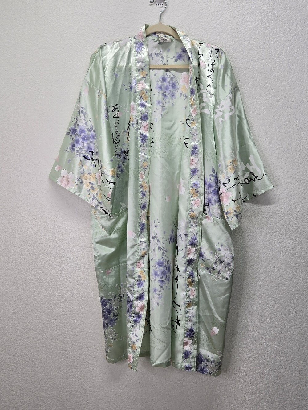 Authentic Made in Japan Floral Kimono Robe Green Satin Wisteria Cherry Blossom‎